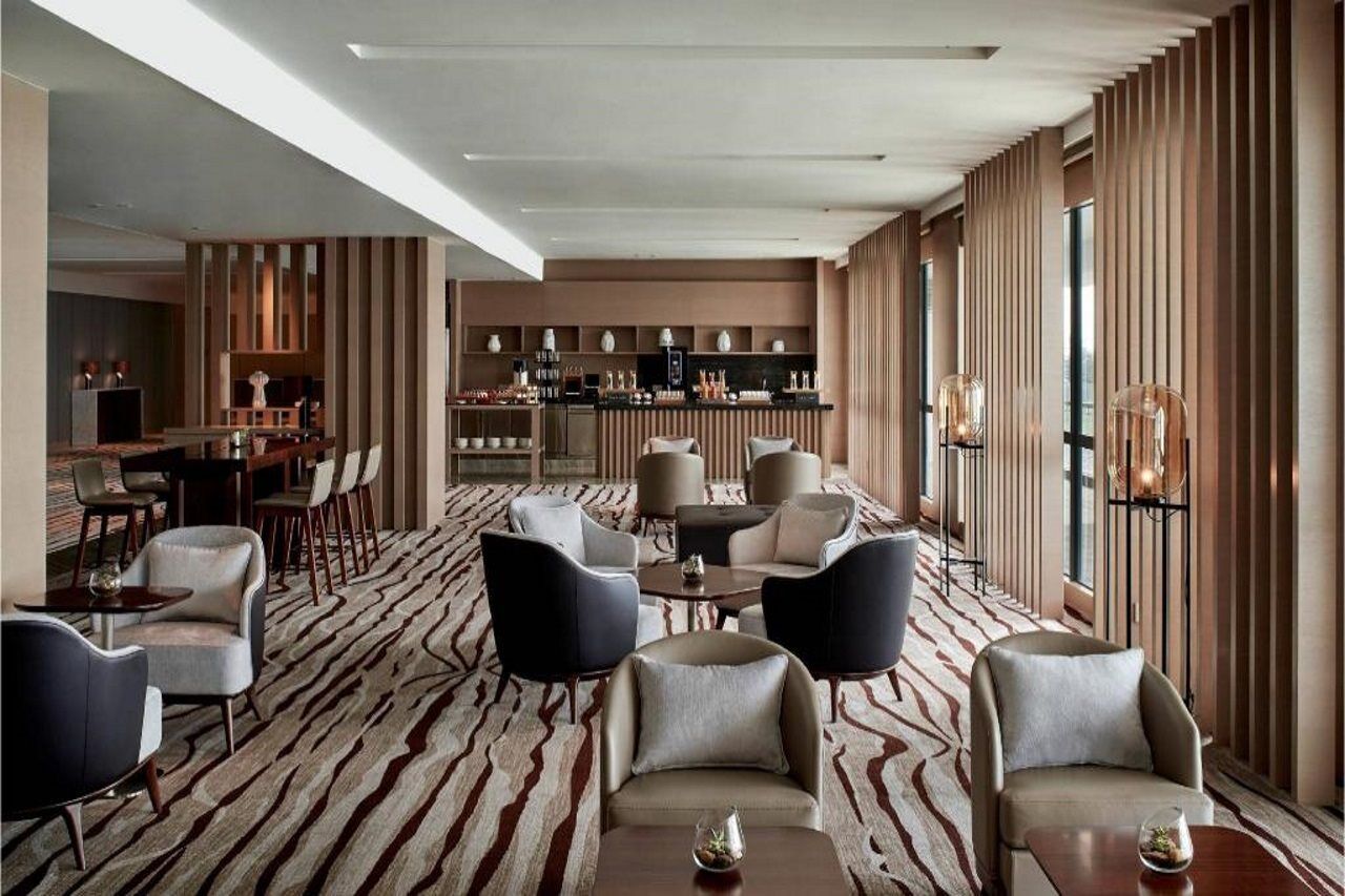 فندق كوتا كينابالو ماريوت المظهر الخارجي الصورة The Club Lounge at the hotel